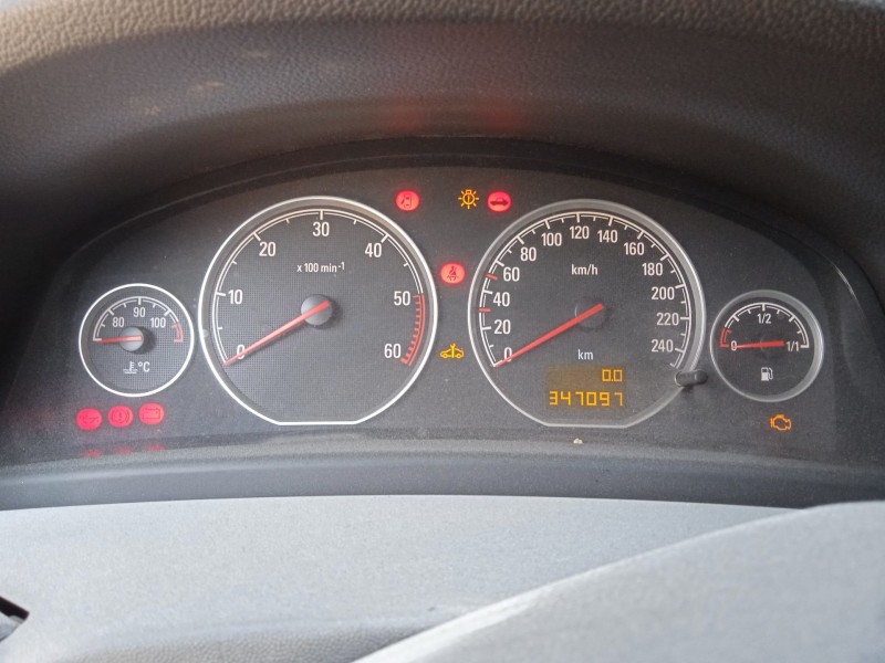 opel signum hatchback (z03) del año 2006