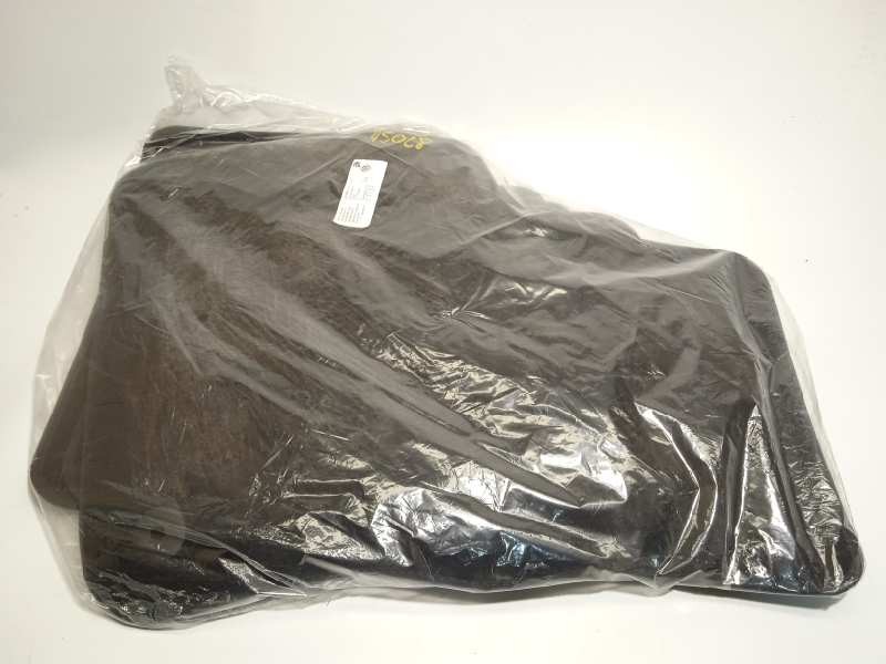 Recambio de juego alfombrillas para volkswagen t-roc advance referencia OEM IAM 2GA863011EUN  