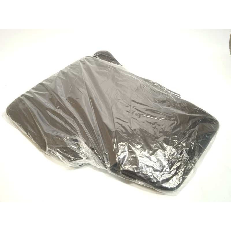 Recambio de juego alfombrillas para volkswagen t-roc advance referencia OEM IAM 2GA863011EUN  