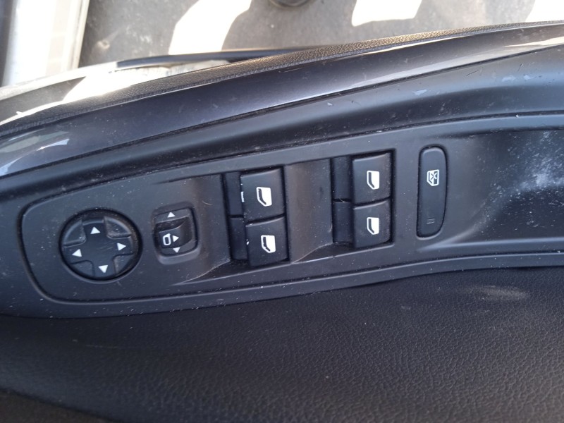 opel grandland / grandland x (a18, p1uo) del año 2017