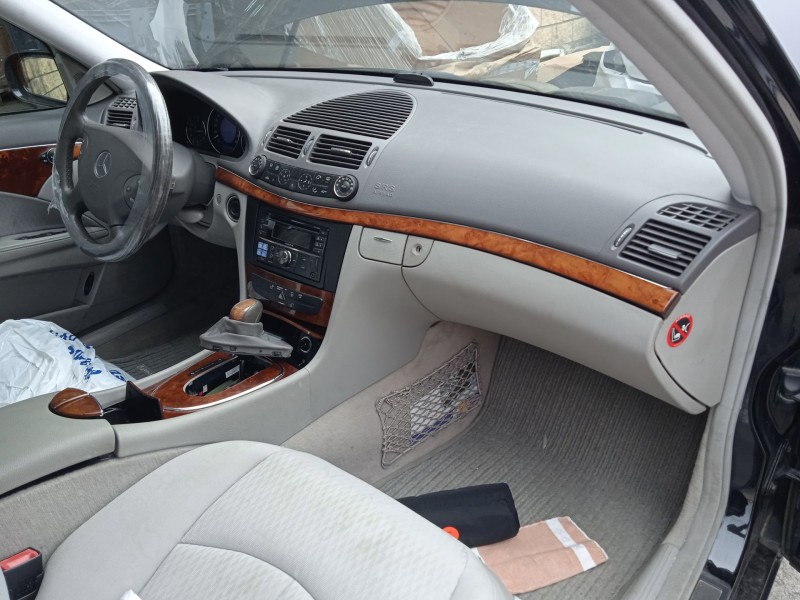 mercedes-benz clase e (w211) del año 2003