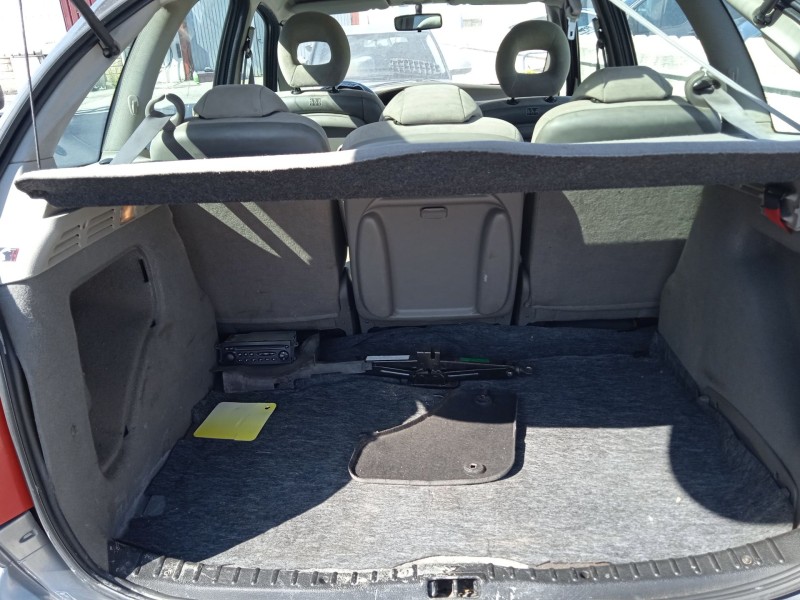 citroën xsara picasso (n68) del año 2003