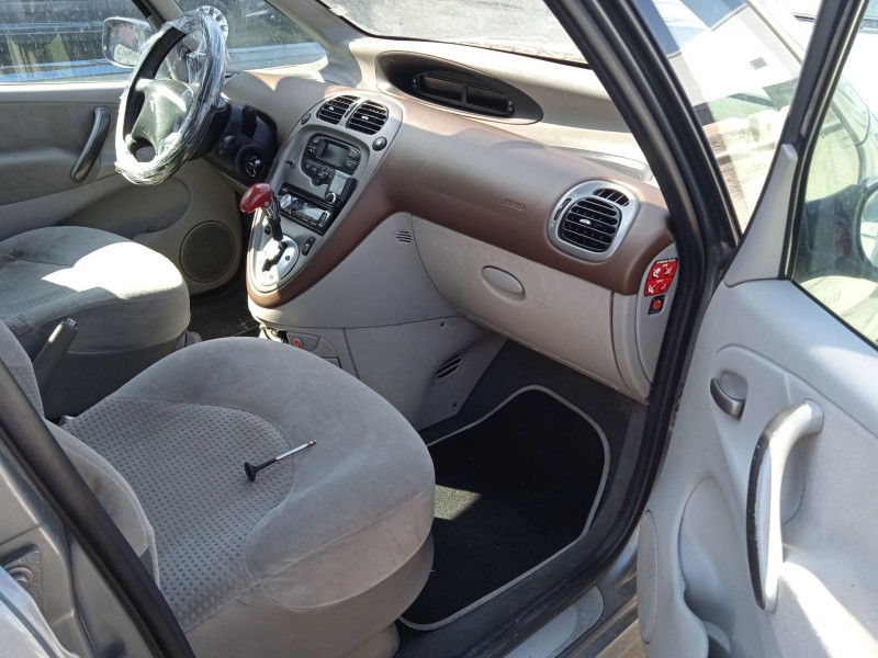 citroën xsara picasso (n68) del año 2003