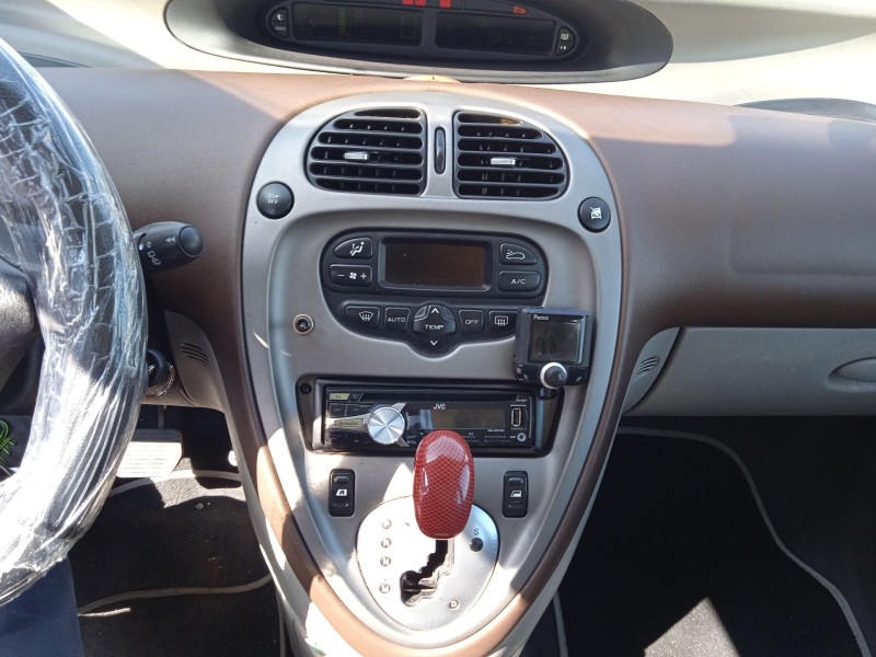 citroën xsara picasso (n68) del año 2003
