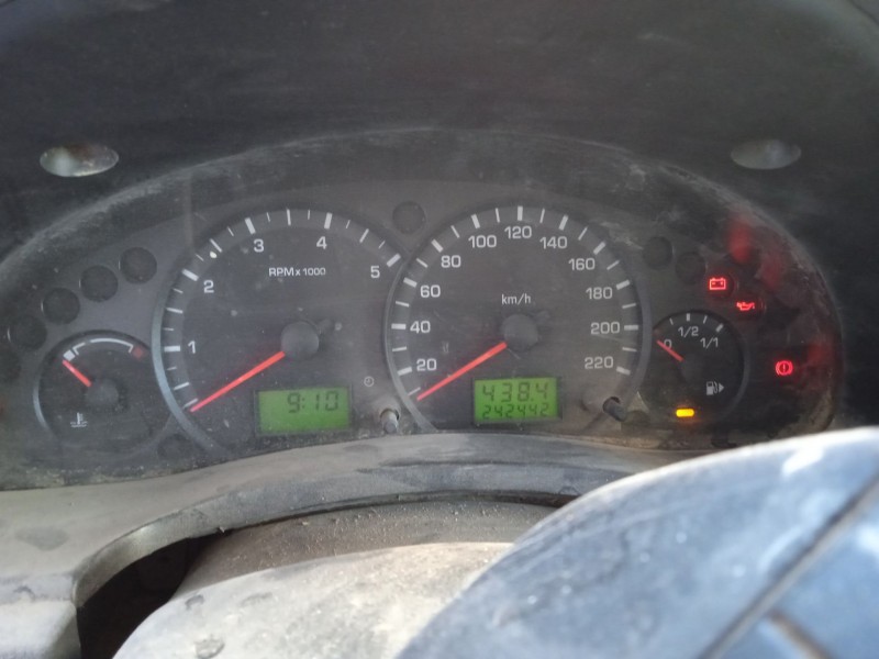 ford tourneo connect del año 2004