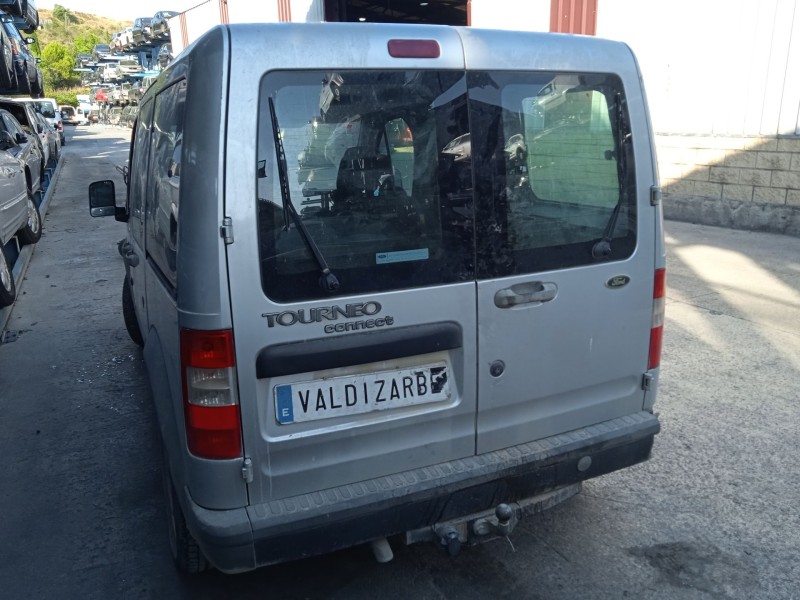 ford tourneo connect del año 2004