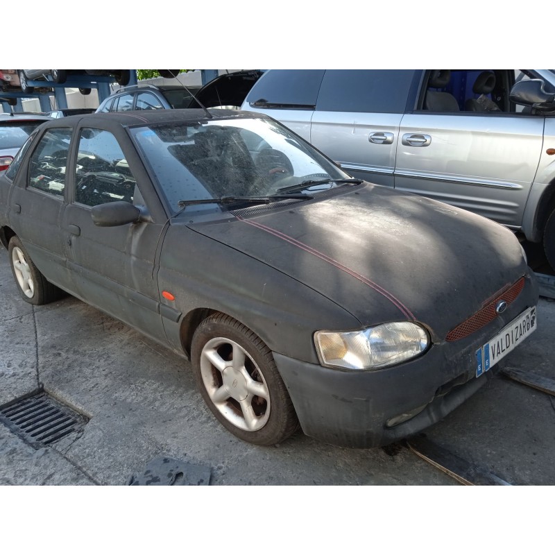 ford escort vi sedán (gal, afl) del año 1998