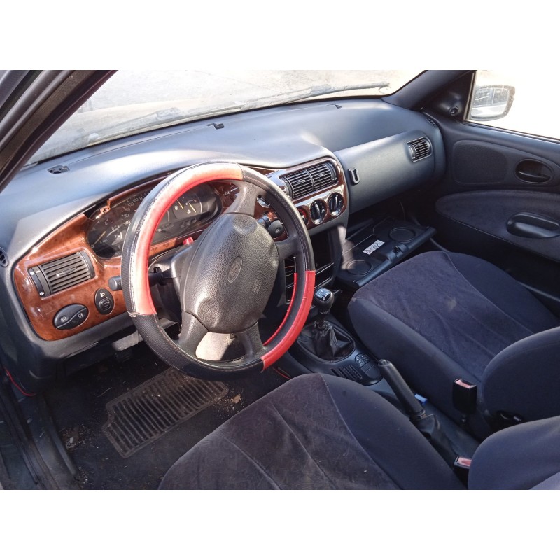 ford escort vi sedán (gal, afl) del año 1998