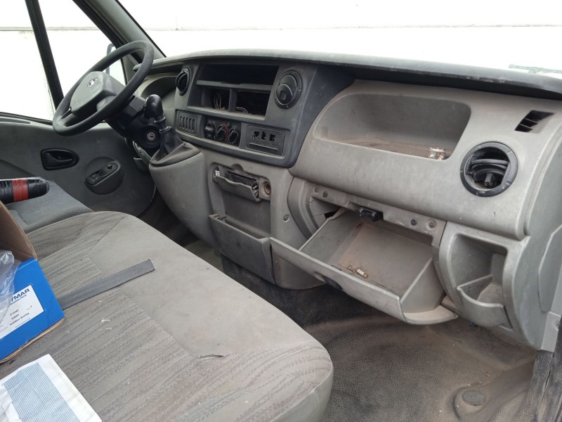nissan interstar autobús (x70) del año 2004