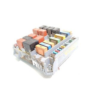 CAJA RELES / FUSIBLES 51905216 