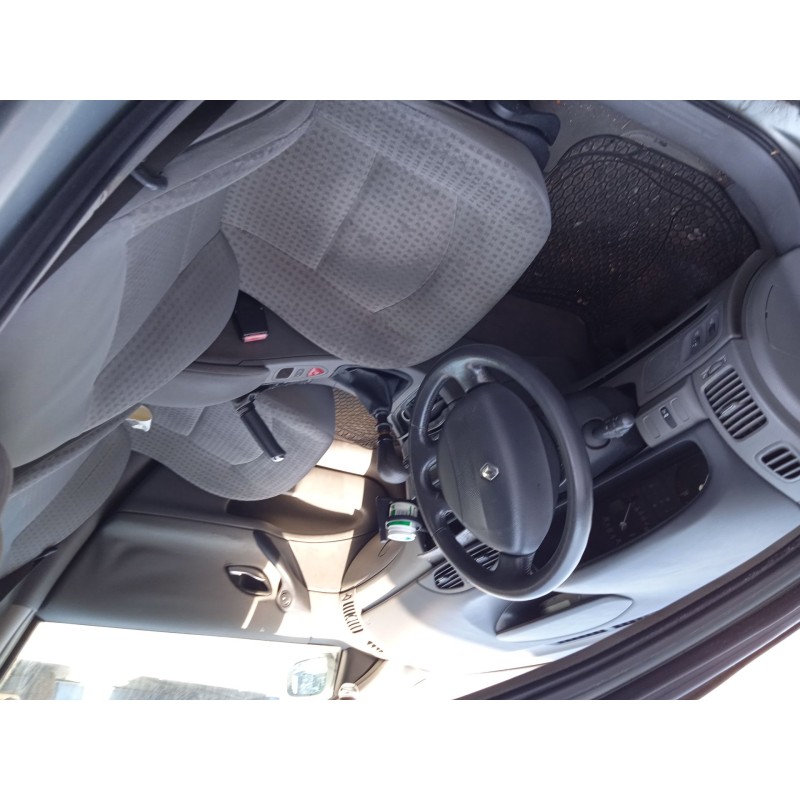 renault laguna ii grandtour (kg0/1_) del año 2003