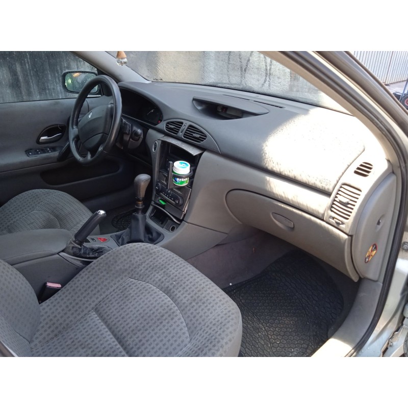 renault laguna ii grandtour (kg0/1_) del año 2003