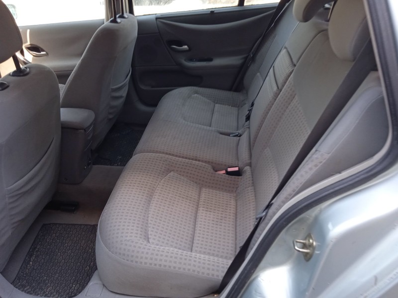 renault laguna ii grandtour (kg0/1_) del año 2003