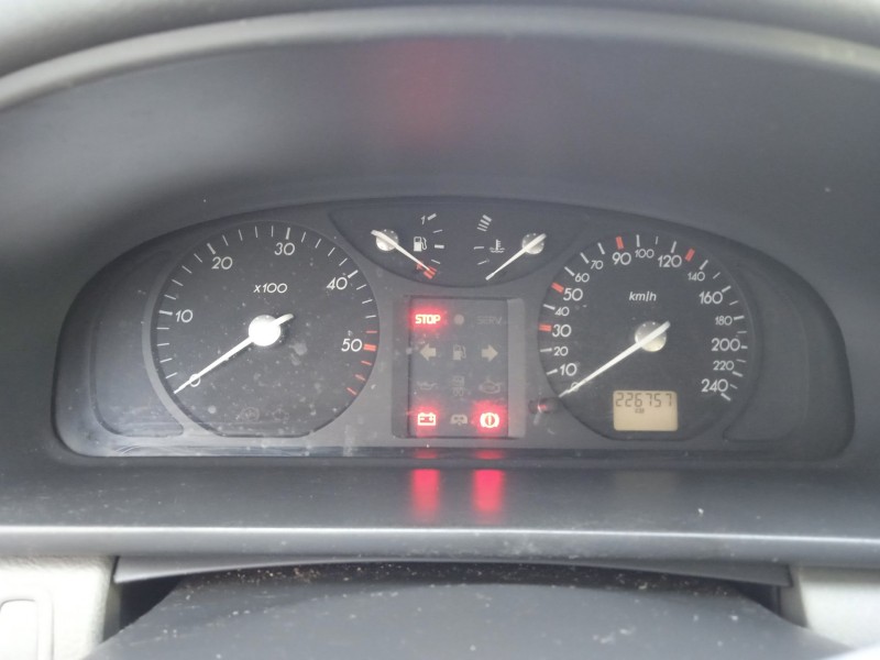 renault laguna ii grandtour (kg0/1_) del año 2003