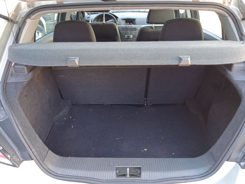 opel astra h (a04) del año 2006