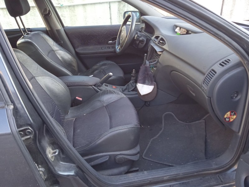 renault laguna ii (bg0/1_) del año 2003