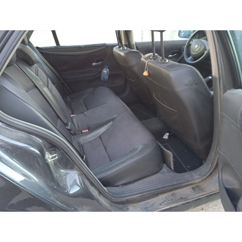 renault laguna ii (bg0/1_) del año 2003