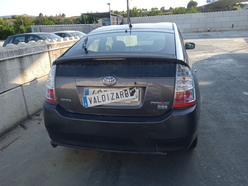 toyota prius liftback (_w2_) del año 2007