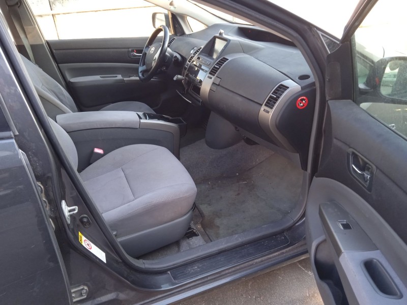 toyota prius liftback (_w2_) del año 2007