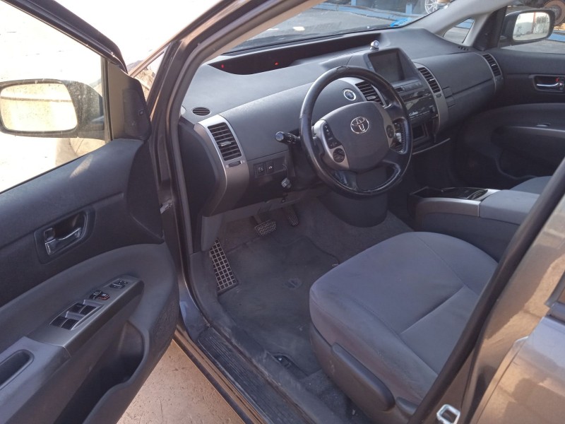 toyota prius liftback (_w2_) del año 2007