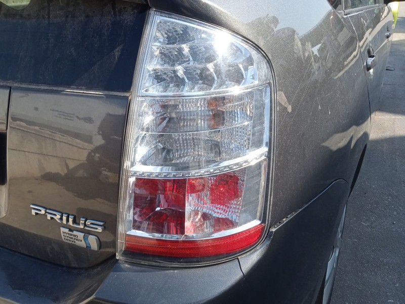 toyota prius liftback (_w2_) del año 2007