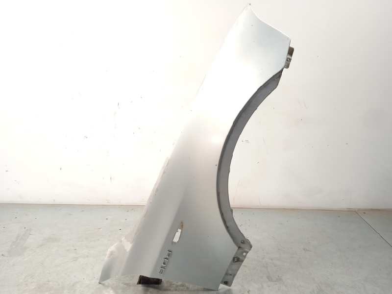 Recambio de aleta delantera derecha para bmw x3 (e83) 3.0d referencia OEM IAM 41353403736  3403736