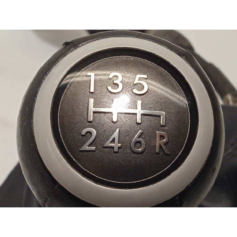 Recambio de palanca cambio para subaru legacy kombi/outback b14 2.0 diesel cat referencia OEM IAM 35010AJ000  