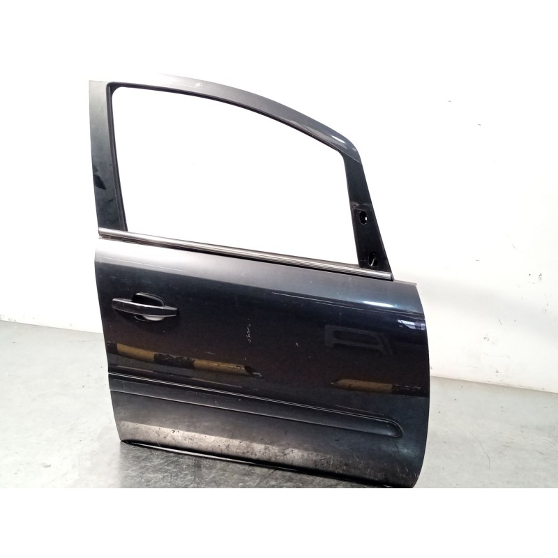 Recambio de puerta delantera derecha para opel zafira b cosmo referencia OEM IAM 13203014  