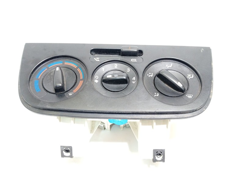 Recambio de mando climatizador para citroën nemo 1.3 hdi fap referencia OEM IAM 6490K4  