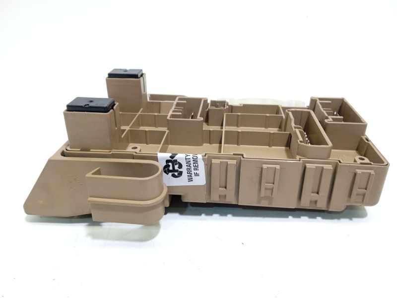 Recambio de caja reles / fusibles para subaru legacy kombi/outback b14 2.5 cat referencia OEM IAM 82201AJ000  