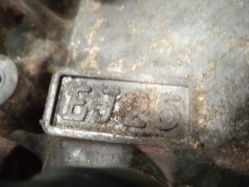 Recambio de despiece motor para subaru legacy kombi/outback b14 2.5 cat referencia OEM IAM EJ25  