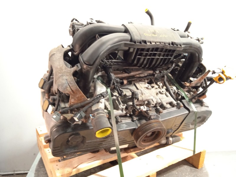 Recambio de despiece motor para subaru legacy kombi/outback b14 2.5 cat referencia OEM IAM EJ25  