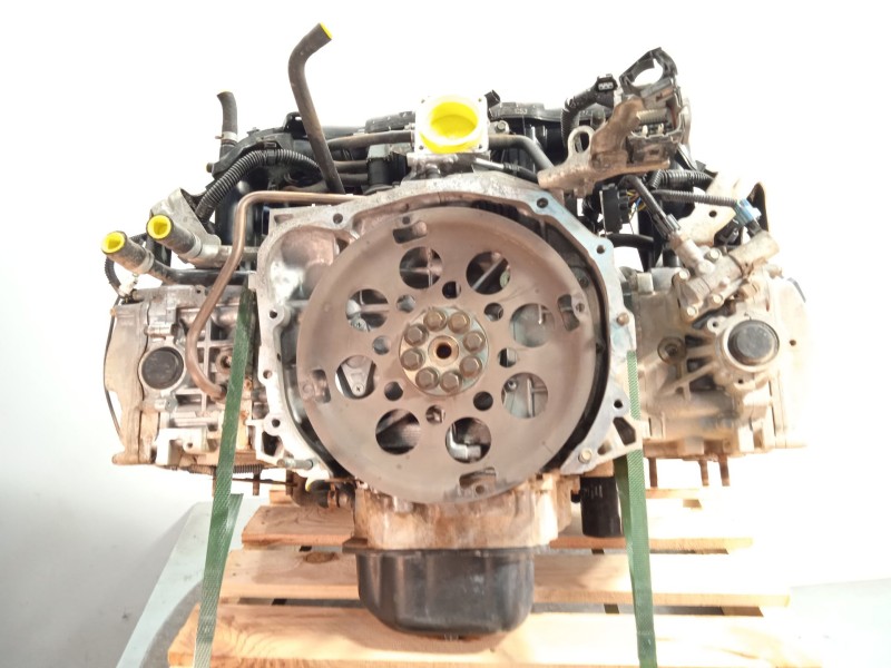 Recambio de despiece motor para subaru legacy kombi/outback b14 2.5 cat referencia OEM IAM EJ25  