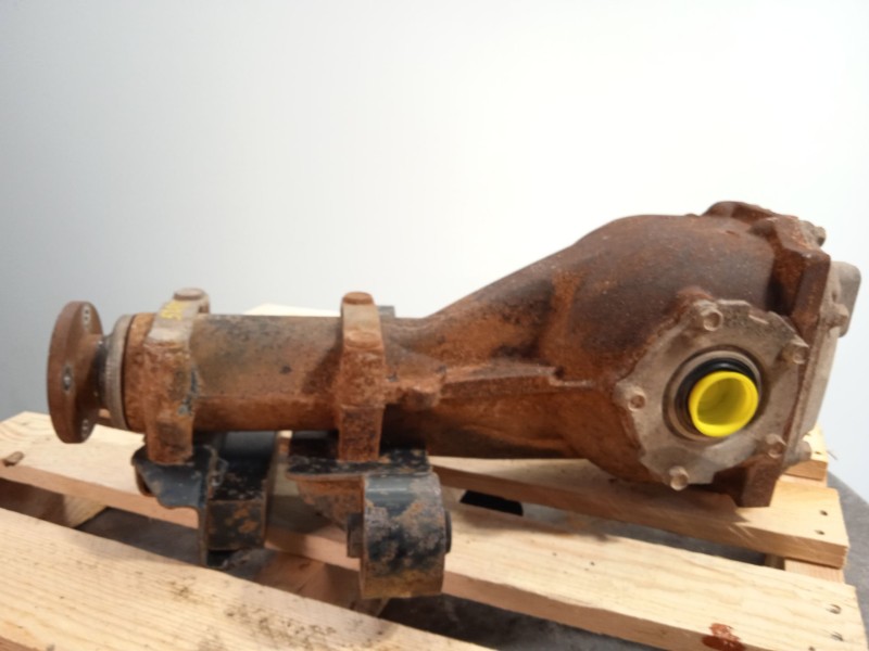 Recambio de diferencial trasero para subaru legacy kombi/outback b14 2.5 cat referencia OEM IAM 27011AB151  