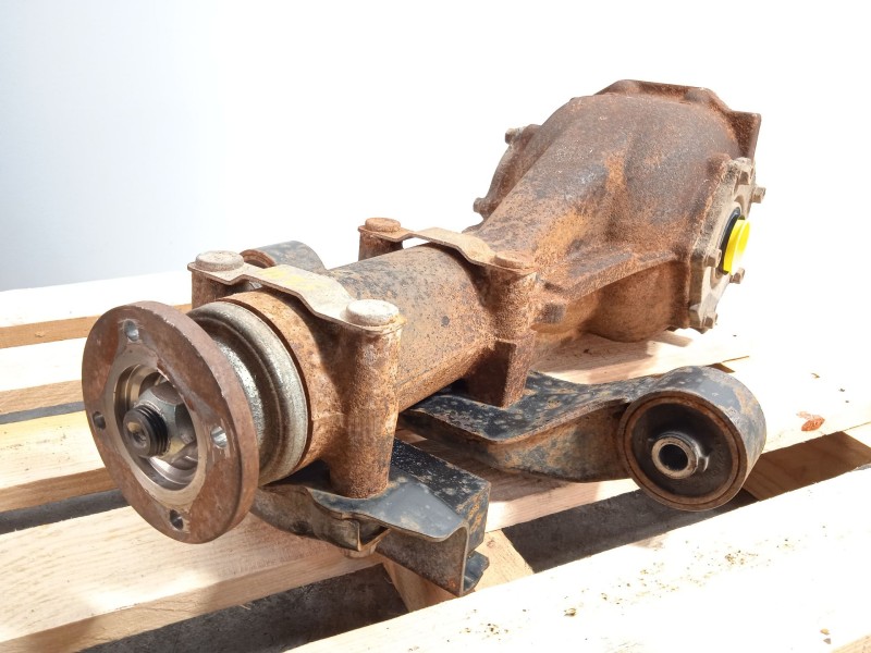 Recambio de diferencial trasero para subaru legacy kombi/outback b14 2.5 cat referencia OEM IAM 27011AB151  