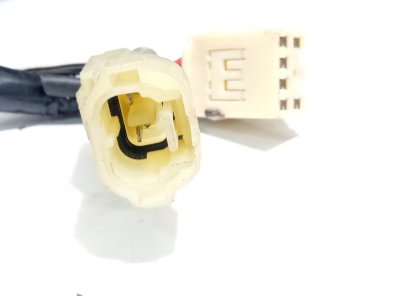 Recambio de piloto trasero izquierdo para subaru legacy kombi/outback b14 2.5 cat referencia OEM IAM 84912AJ100  