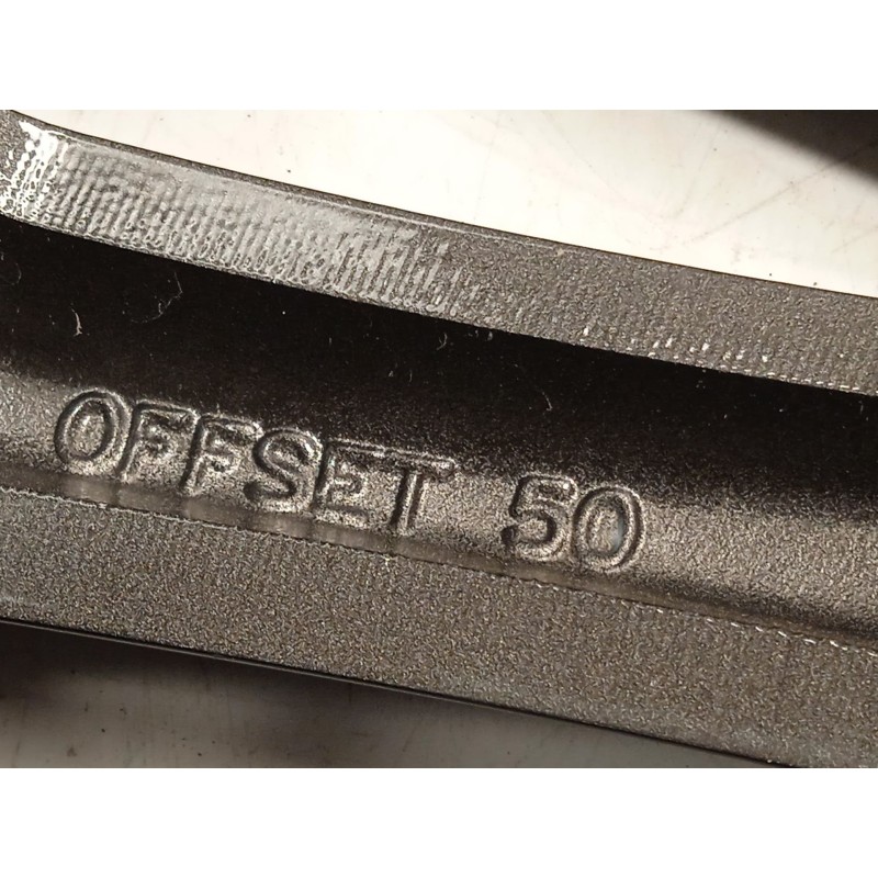 Recambio de llanta para kia niro drive referencia OEM IAM 52910G5200  