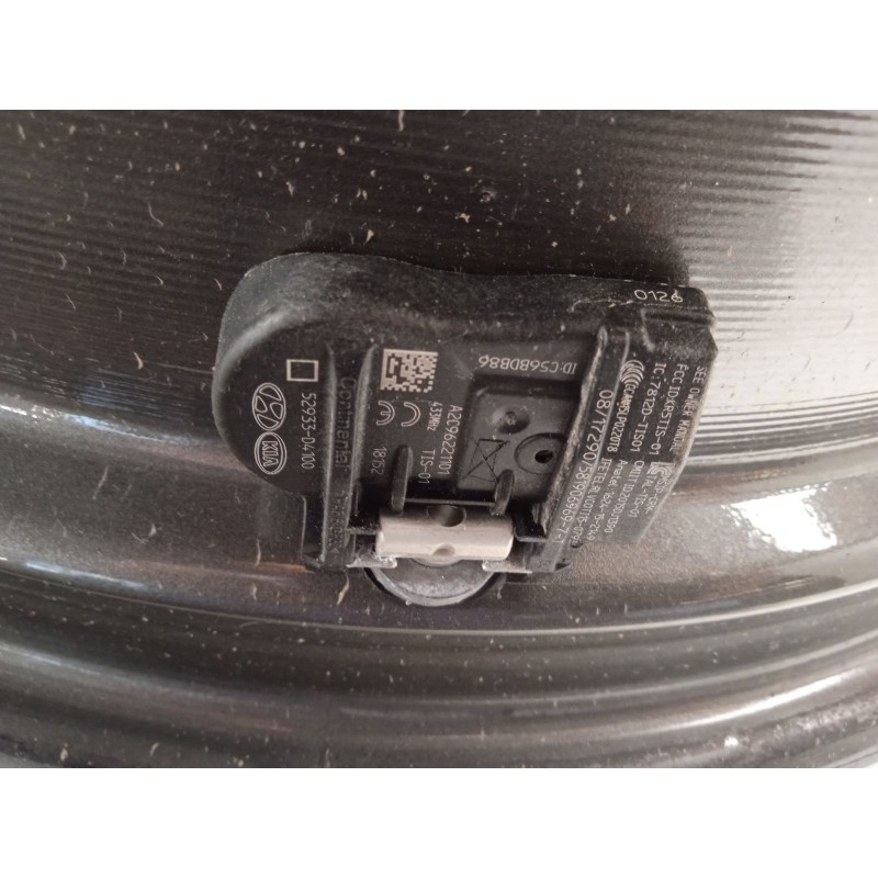 Recambio de llanta para kia niro drive referencia OEM IAM 52910G5200  