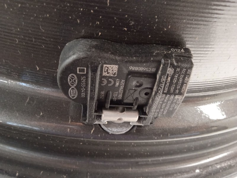 Recambio de llanta para kia niro drive referencia OEM IAM 52910G5200  