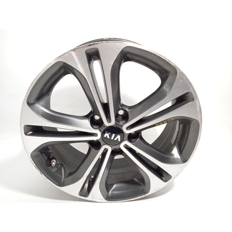Recambio de llanta para kia cee´d drive referencia OEM IAM 52910A2830  
