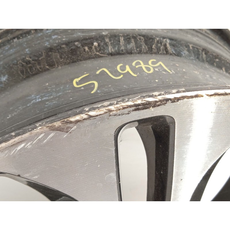 Recambio de llanta para kia cee´d drive referencia OEM IAM 52910A2830  