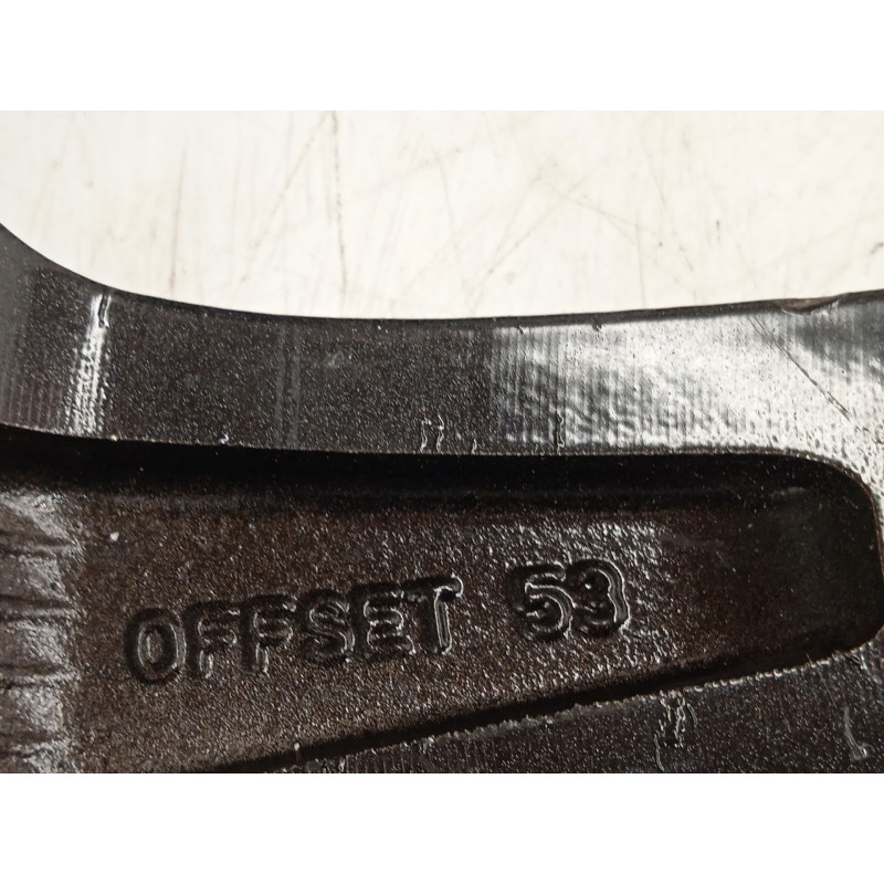 Recambio de llanta para kia cee´d drive referencia OEM IAM 52910A2830  