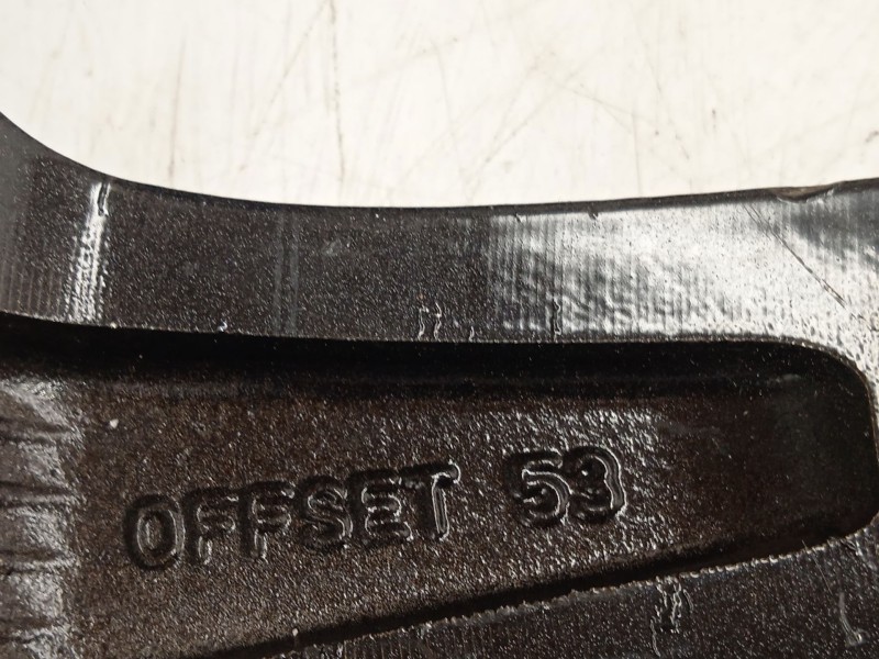 Recambio de llanta para kia cee´d drive referencia OEM IAM 52910A2830  