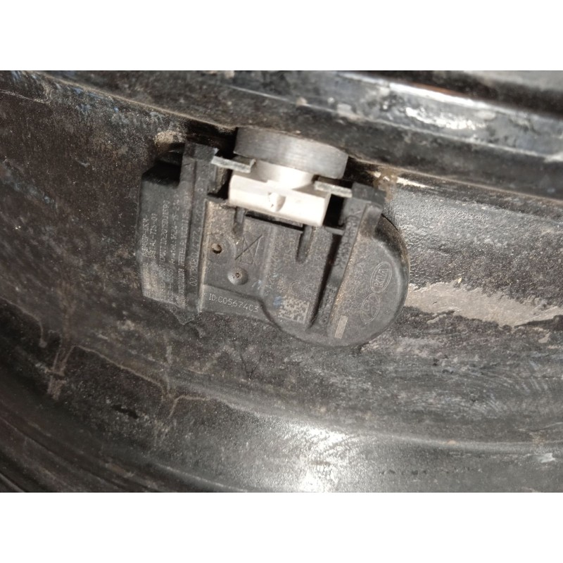 Recambio de llanta para kia cee´d drive referencia OEM IAM 52910A2830  