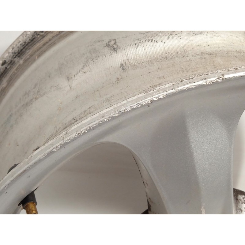 Recambio de llanta para mitsubishi grandis (na0w) 2.0 di-d cat referencia OEM IAM MR594944  