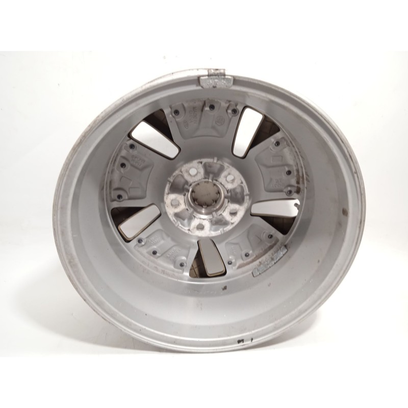 Recambio de llanta para kia niro referencia OEM IAM 52910G5500  