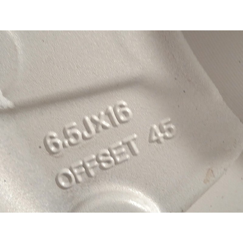 Recambio de llanta para kia niro referencia OEM IAM 52910G5500  