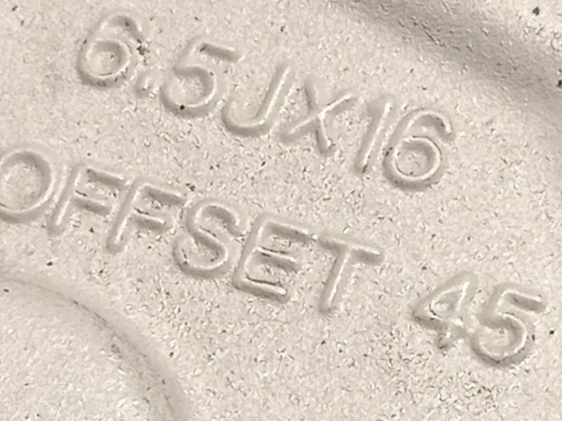 Recambio de llanta para kia niro referencia OEM IAM 52910G5500  