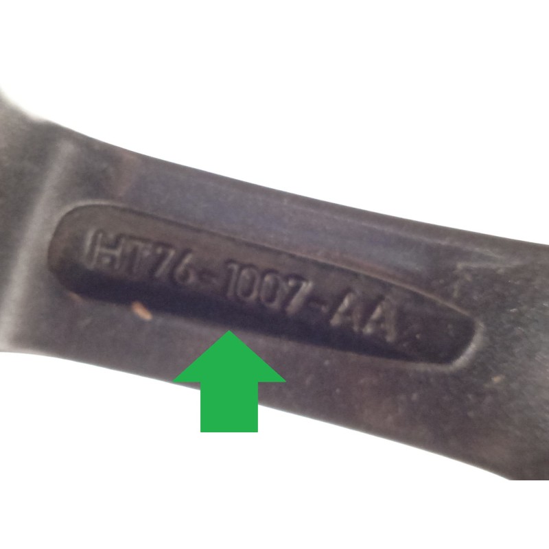 Recambio de llanta para ford transit courier trend referencia OEM IAM HT761007AA 2160657 