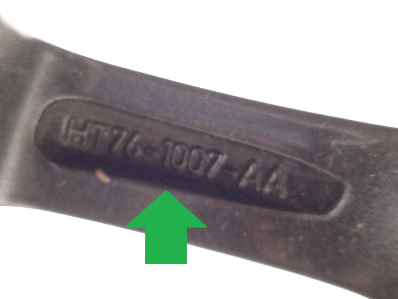 Recambio de llanta para ford transit courier trend referencia OEM IAM HT761007AA 2160657 